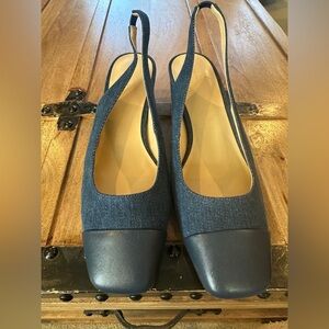 NWOB Ann Taylor denim Slingback